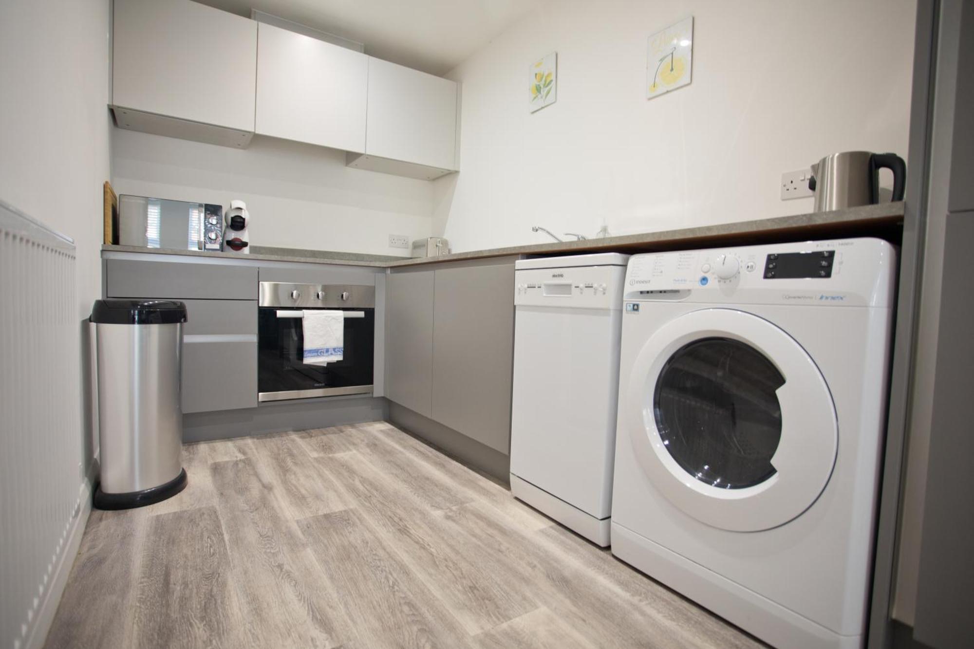 Sea Air - 2 Bedrooms - Parking - Mins To Beach Bornemouth Extérieur photo
